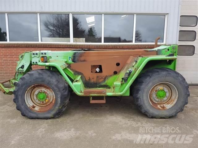 Merlo P38.10 テレスコーピックハンドラー