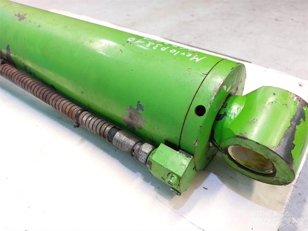 Merlo P38.10 油圧機