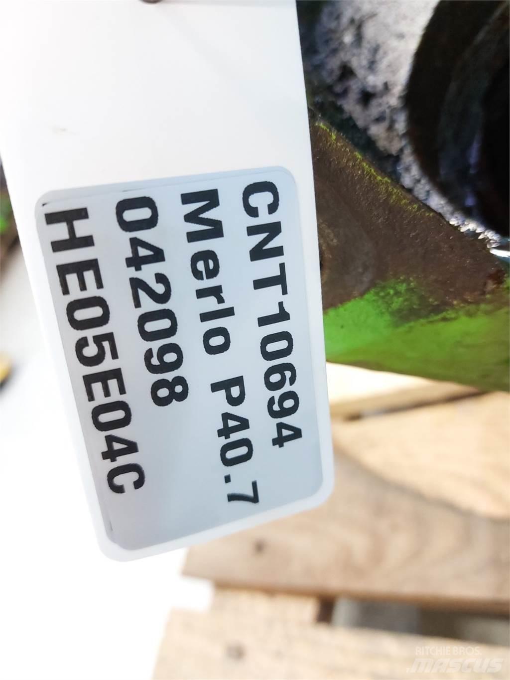Merlo P40.7 アクスル