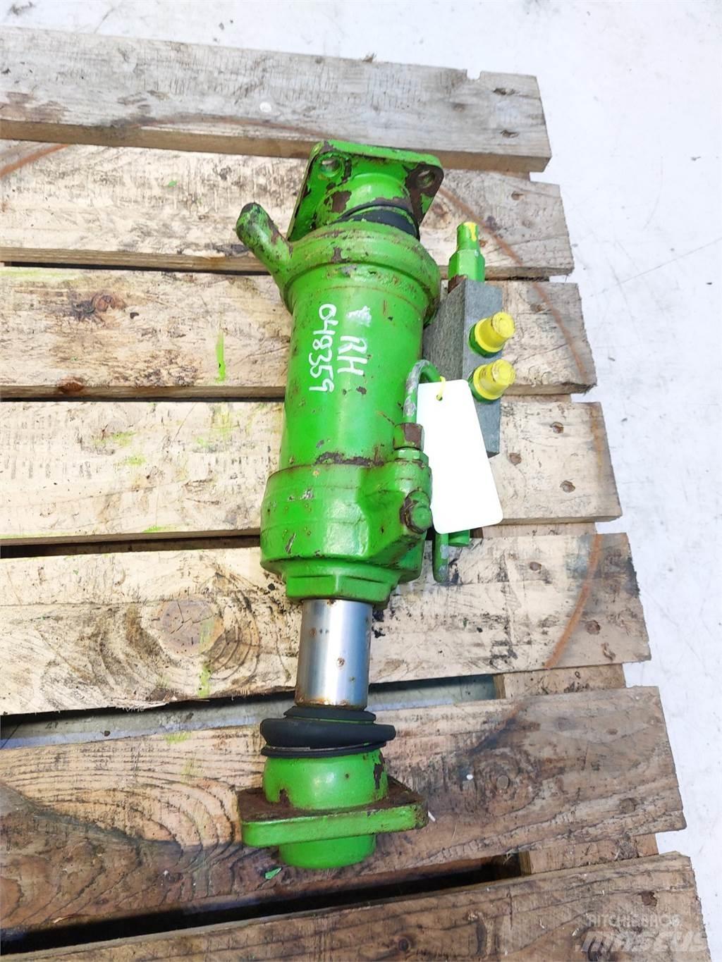 Merlo P41.7 油圧機