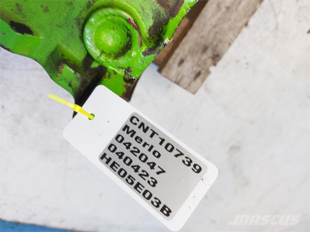 Merlo P41.7 アクスル