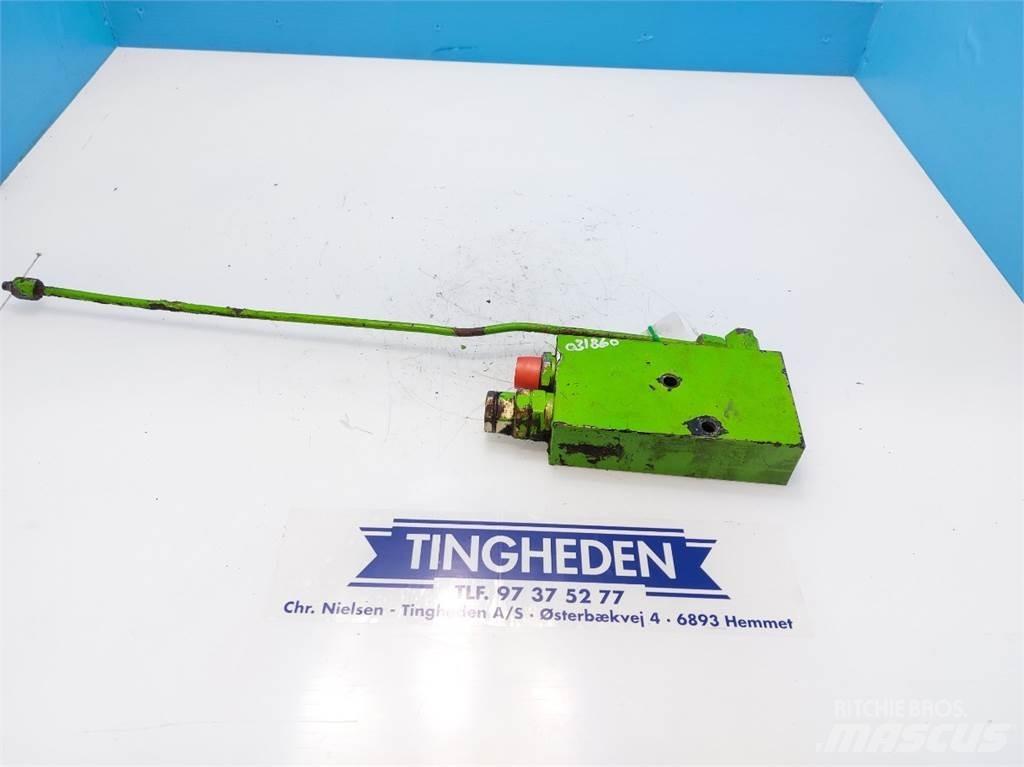 Merlo P41.7 油圧機