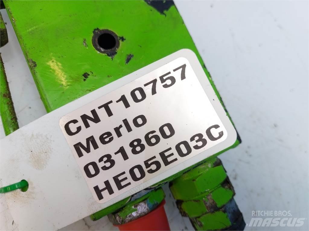 Merlo P41.7 油圧機