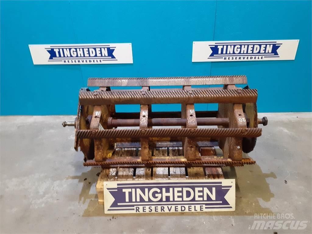 New Holland 1540 コンバインハーベスターアクセサリー・アタッチメント