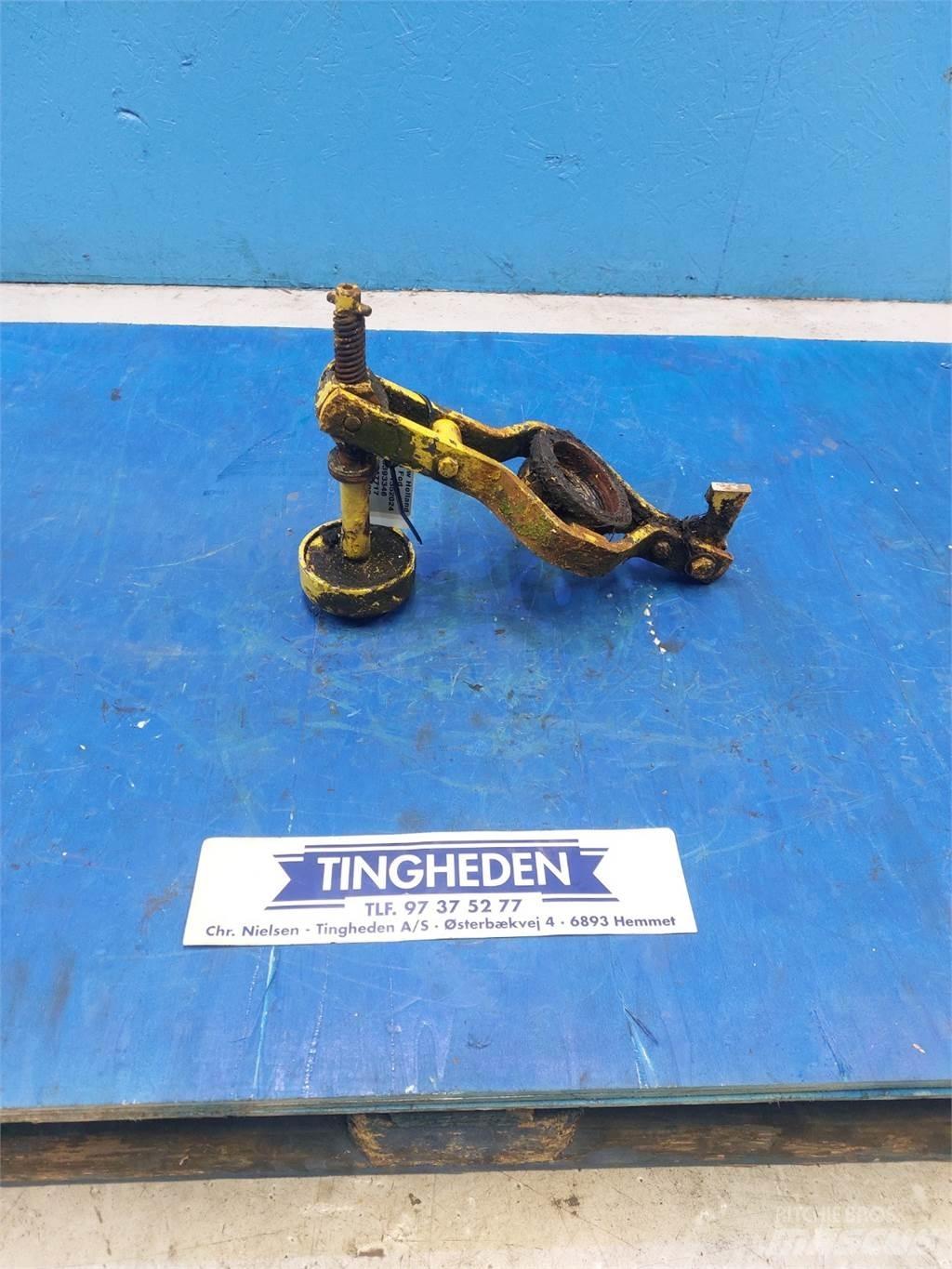 New Holland 1550 コンバインハーベスターアクセサリー・アタッチメント