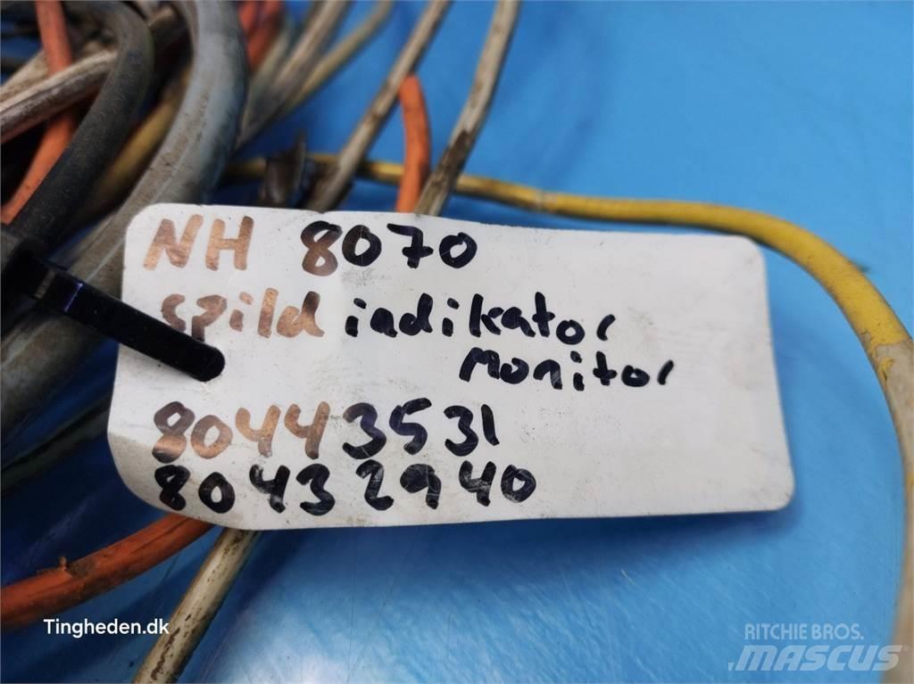 New Holland 8070 電子機器