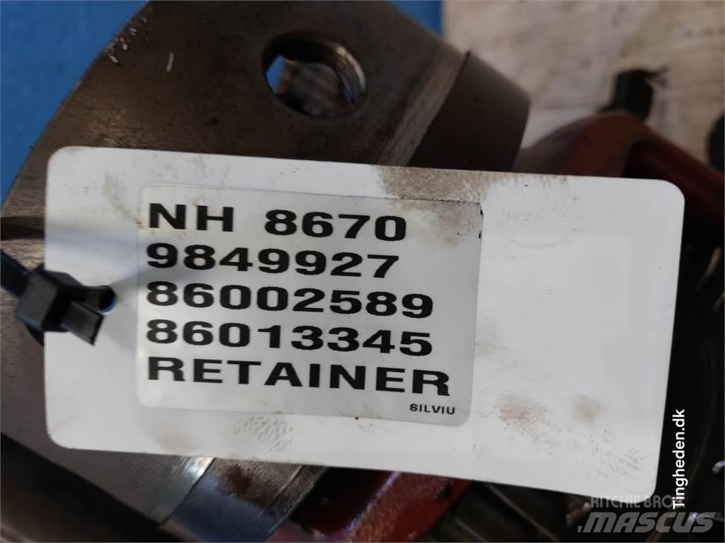 New Holland 8670 トランスミッション