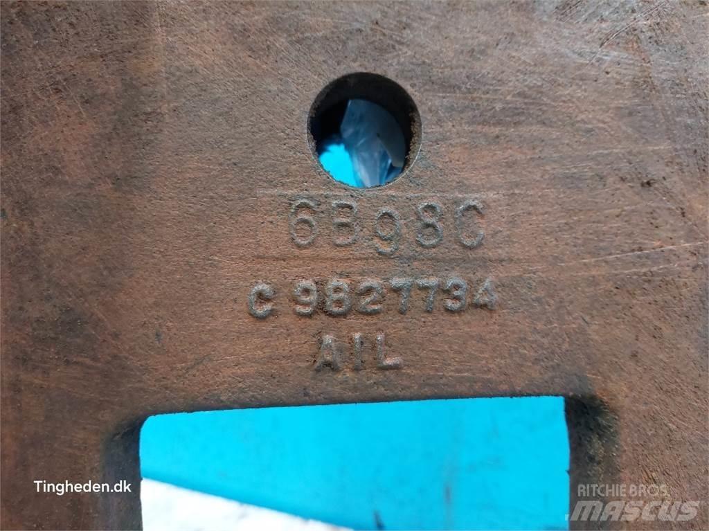New Holland 8670 その他トラクターアクセサリー・アタッチメント