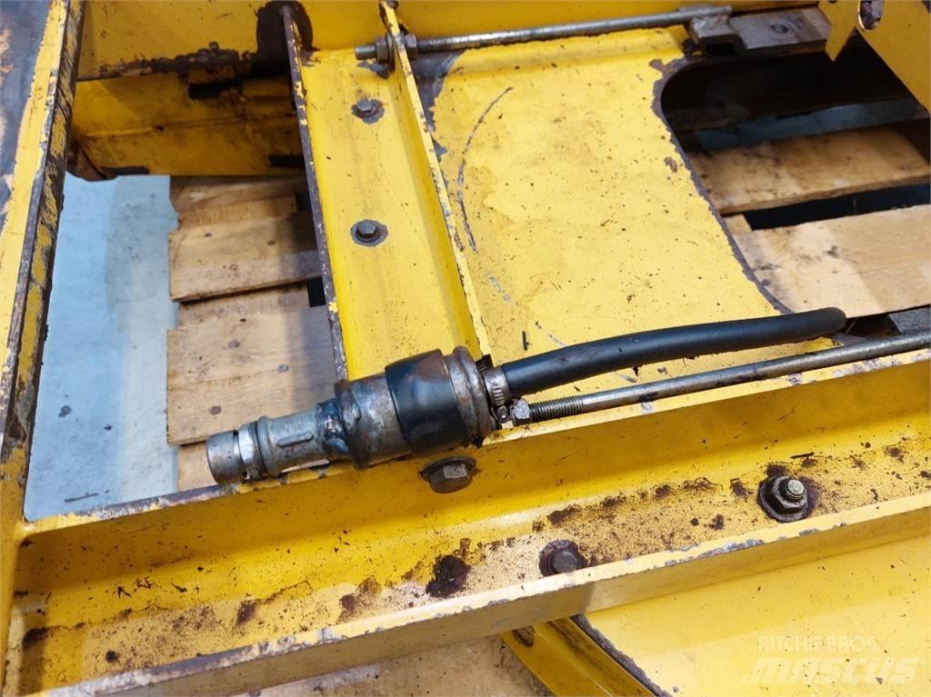 New Holland FX38 牧草機械用アクセサリー
