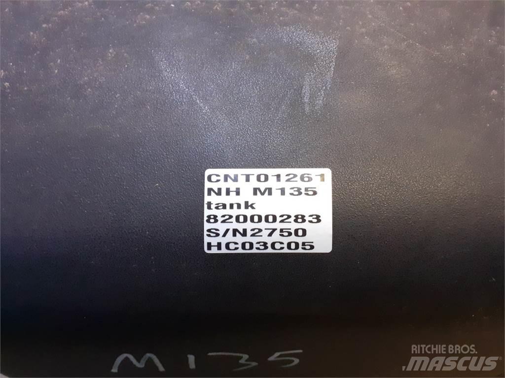 New Holland M135 その他トラクターアクセサリー・アタッチメント