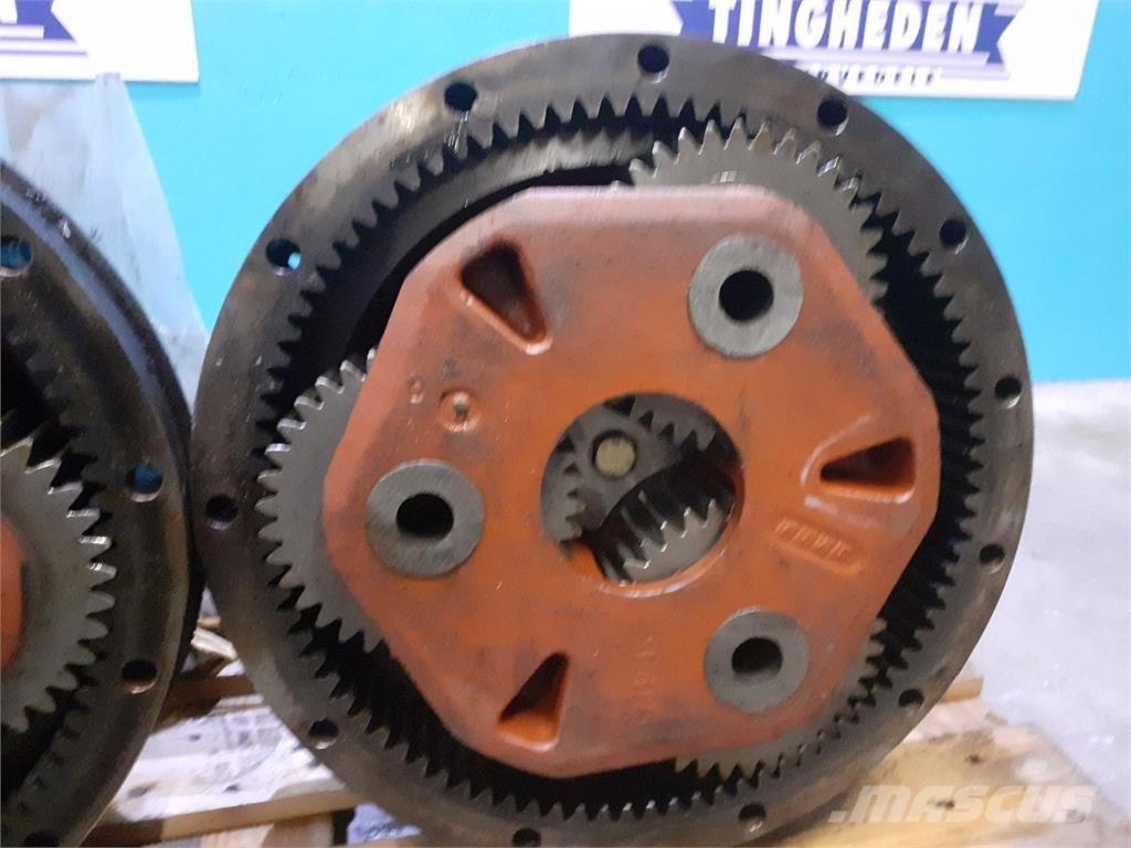 New Holland M160 その他トラクターアクセサリー・アタッチメント