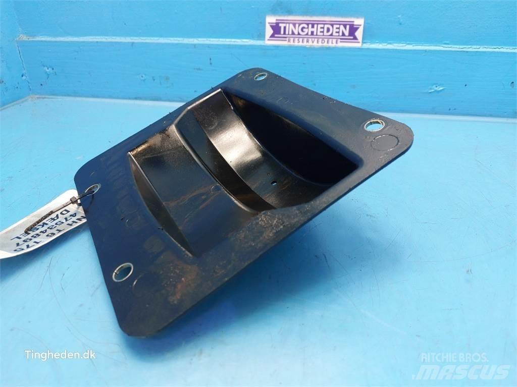 New Holland T6 トランスミッション