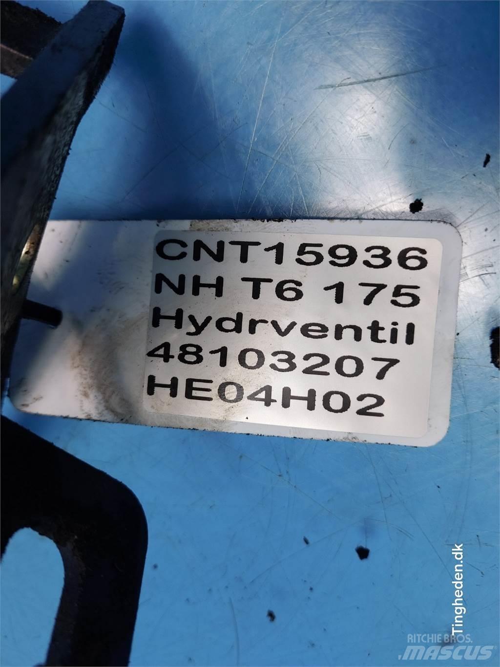 New Holland T6 油圧機