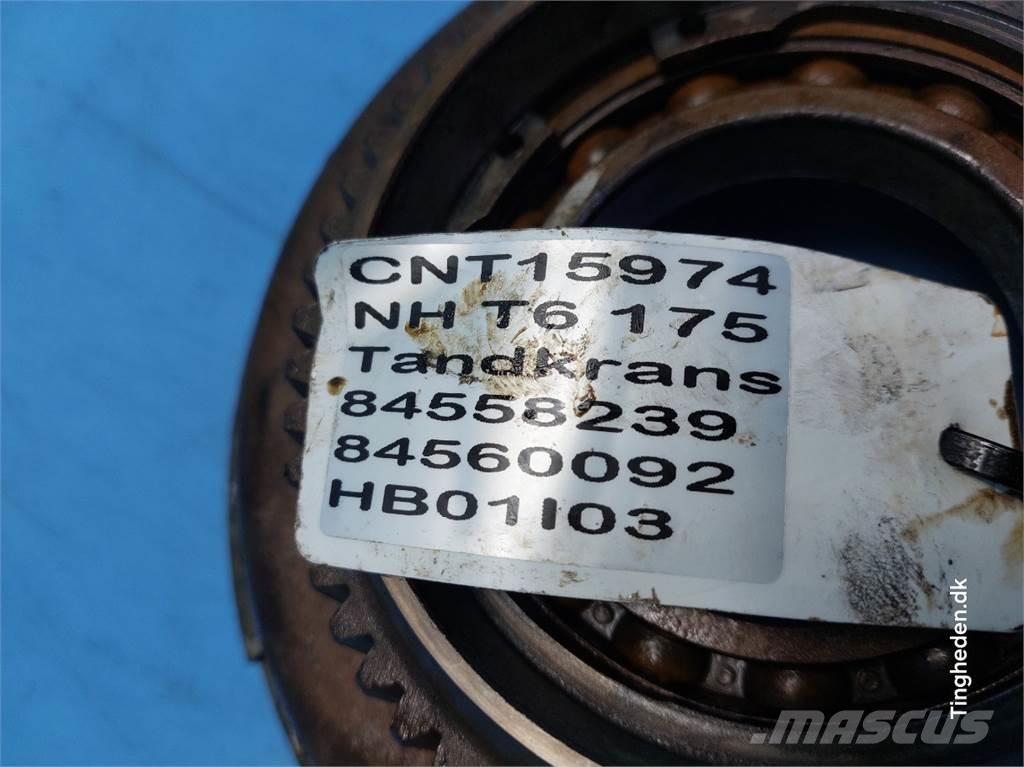 New Holland T6 トランスミッション