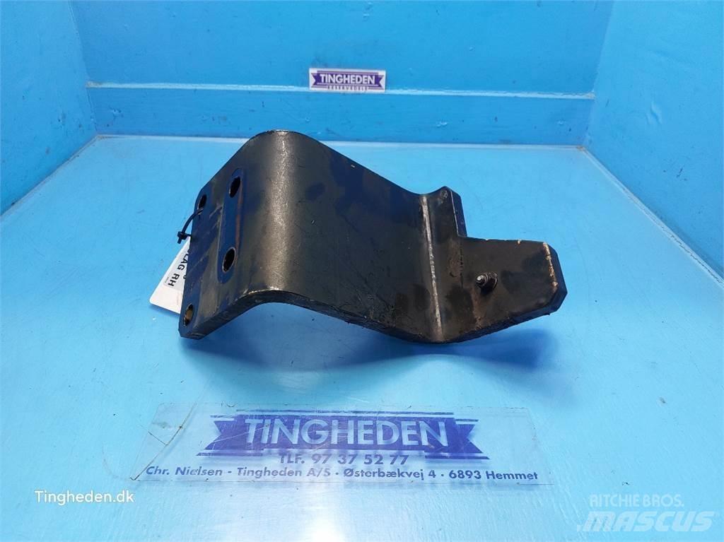 New Holland T6 キャビン及び内装