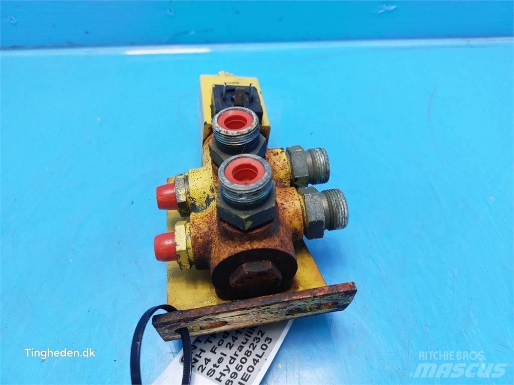 New Holland TF46 コンバインハーベスターアクセサリー・アタッチメント