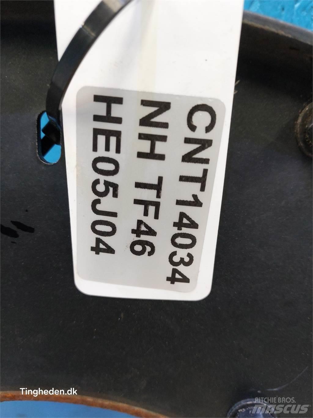 New Holland TF46 コンバインハーベスターアクセサリー・アタッチメント