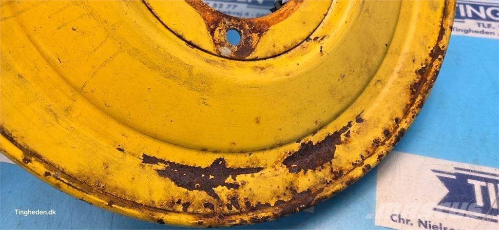 New Holland TX30 農業機械 -　その他