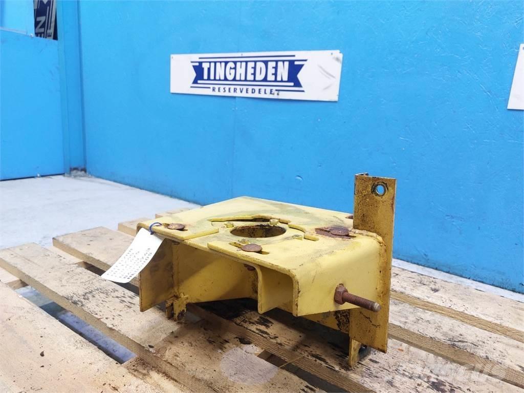 New Holland TX65 エンジン