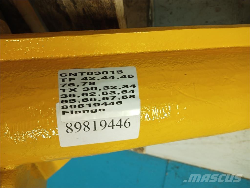 New Holland TX68 トランスミッション