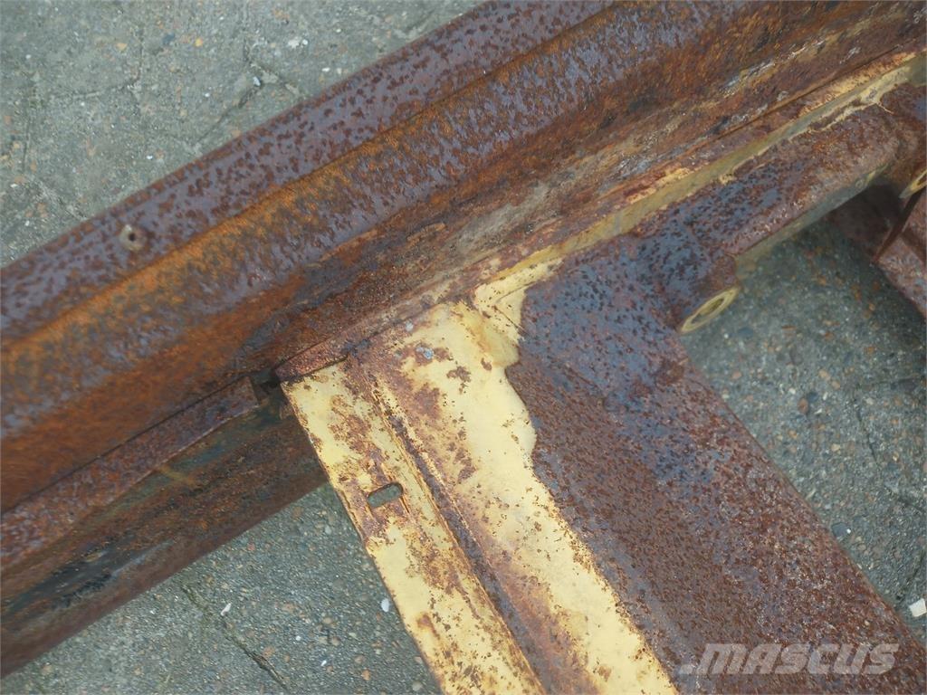 New Holland TX68 砂と塩撒き専用車