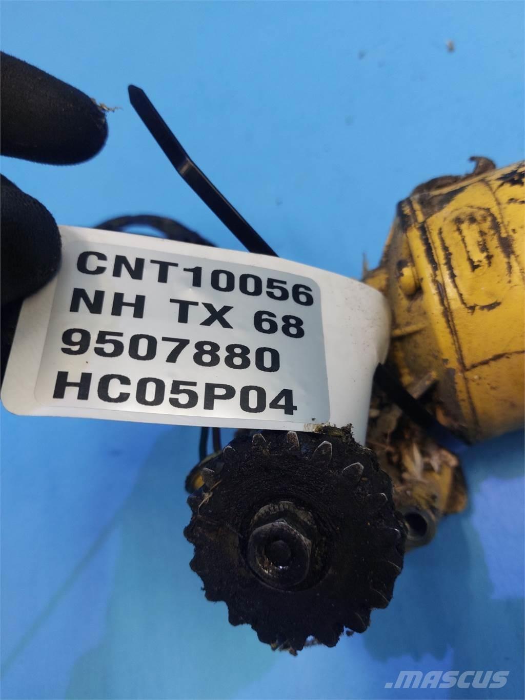 New Holland TX68 電子機器