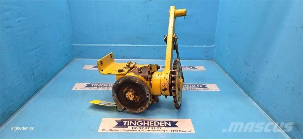 New Holland TX68 トランスミッション