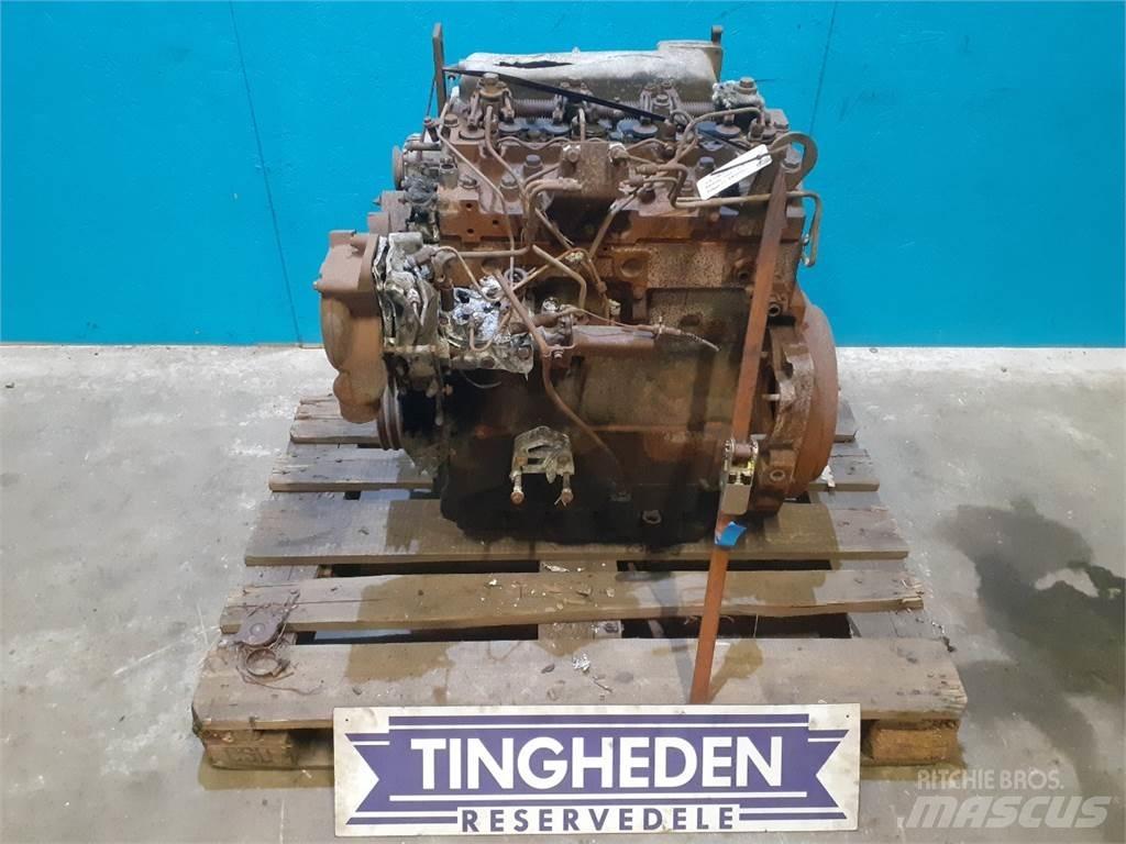 Perkins 1004-40T エンジン