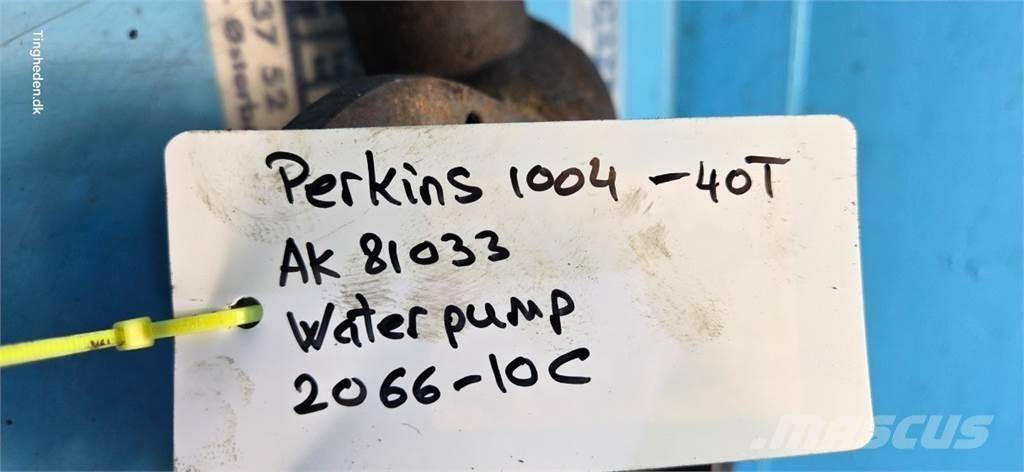 Perkins 1004-40T エンジン