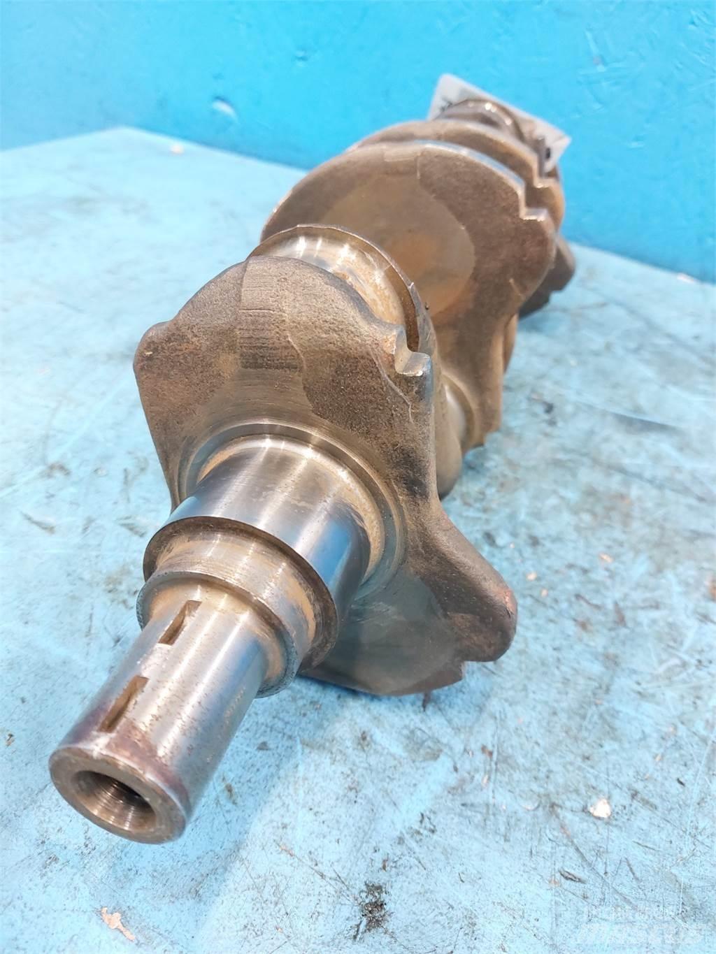 Perkins 4.107 エンジン
