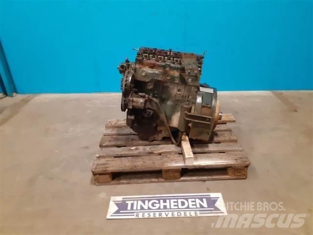 Perkins 4.248 エンジン