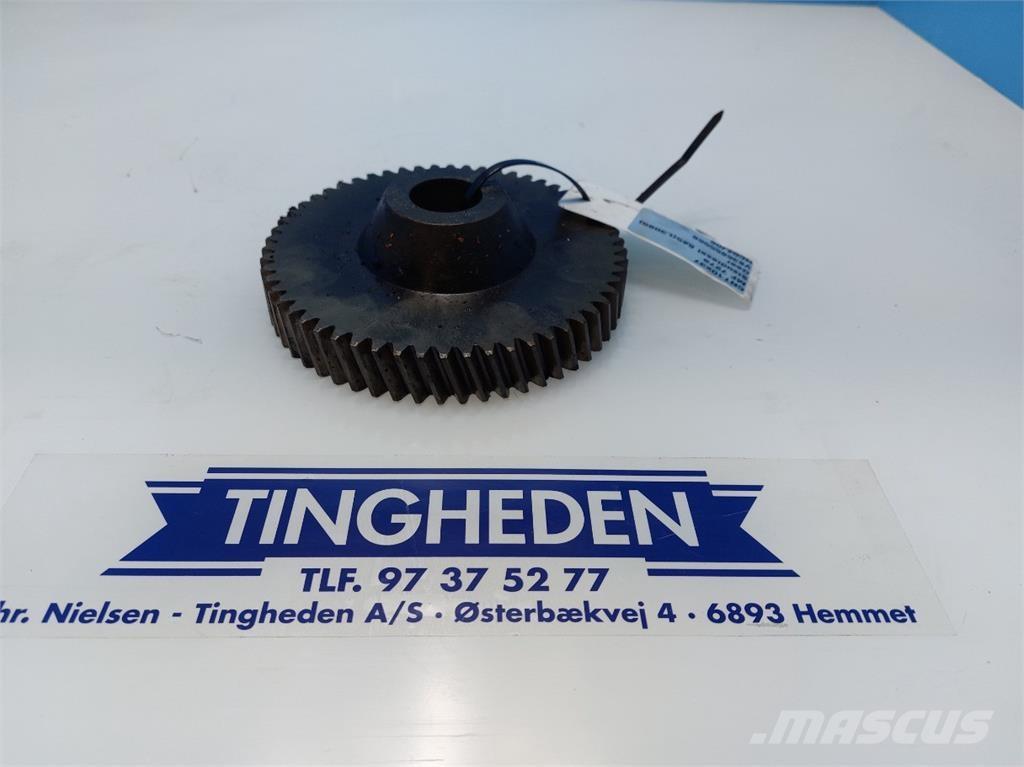  SisuDiesel 645 エンジン