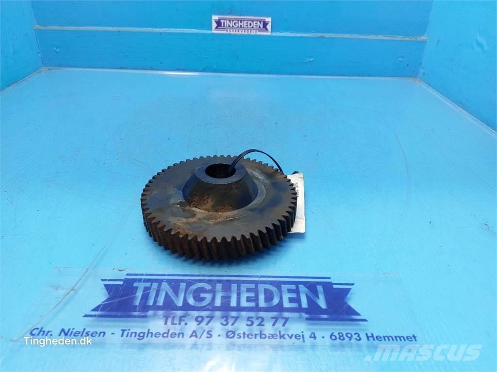  SisuDiesel 645 エンジン