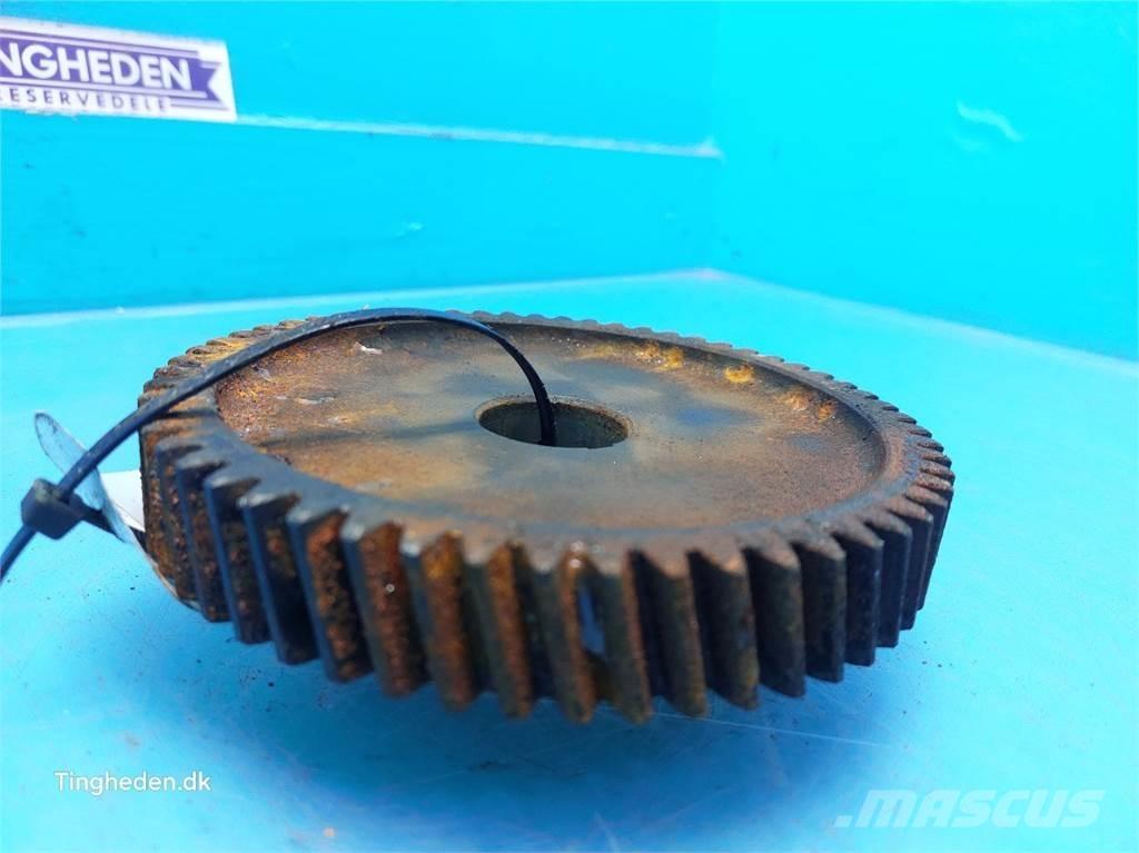  SisuDiesel 645 エンジン