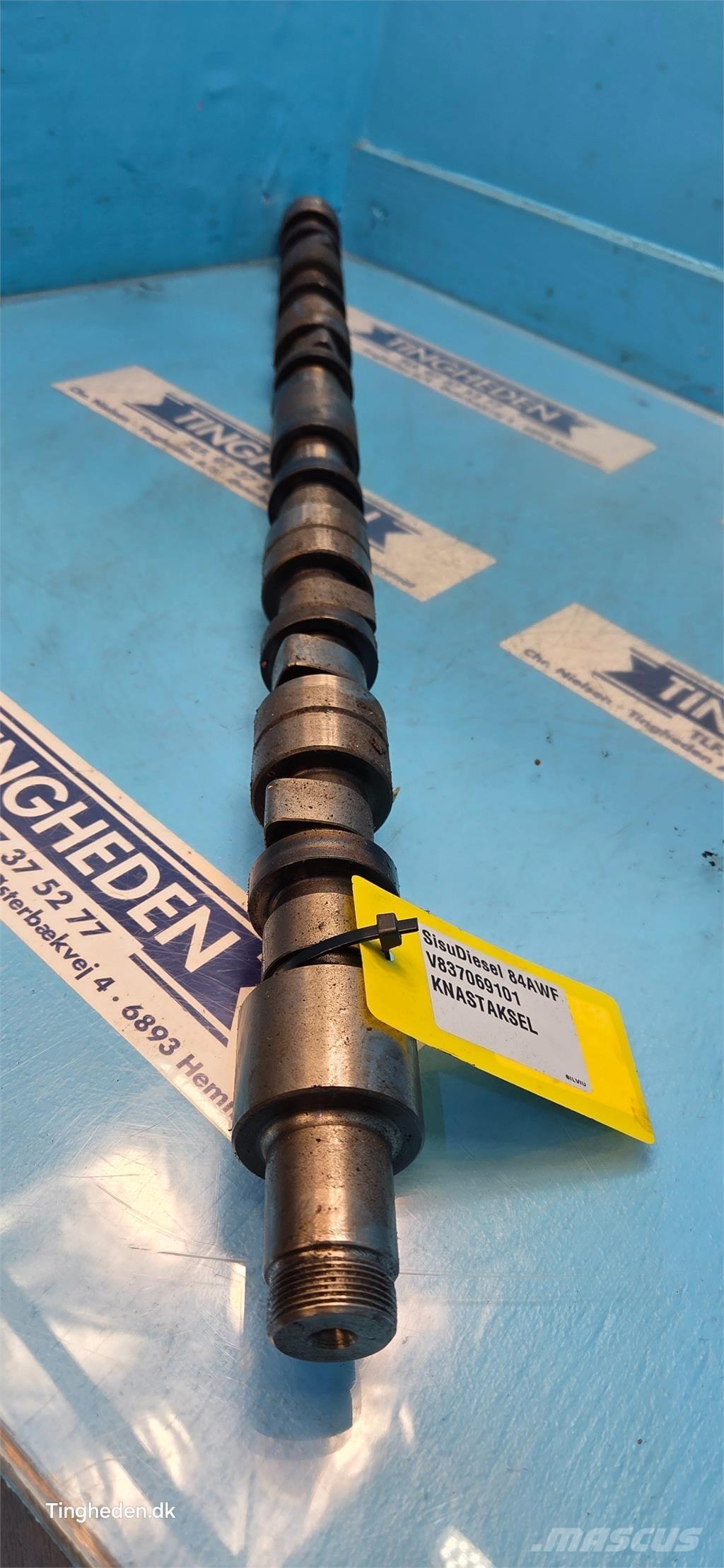  SisuDiesel 84AWF エンジン