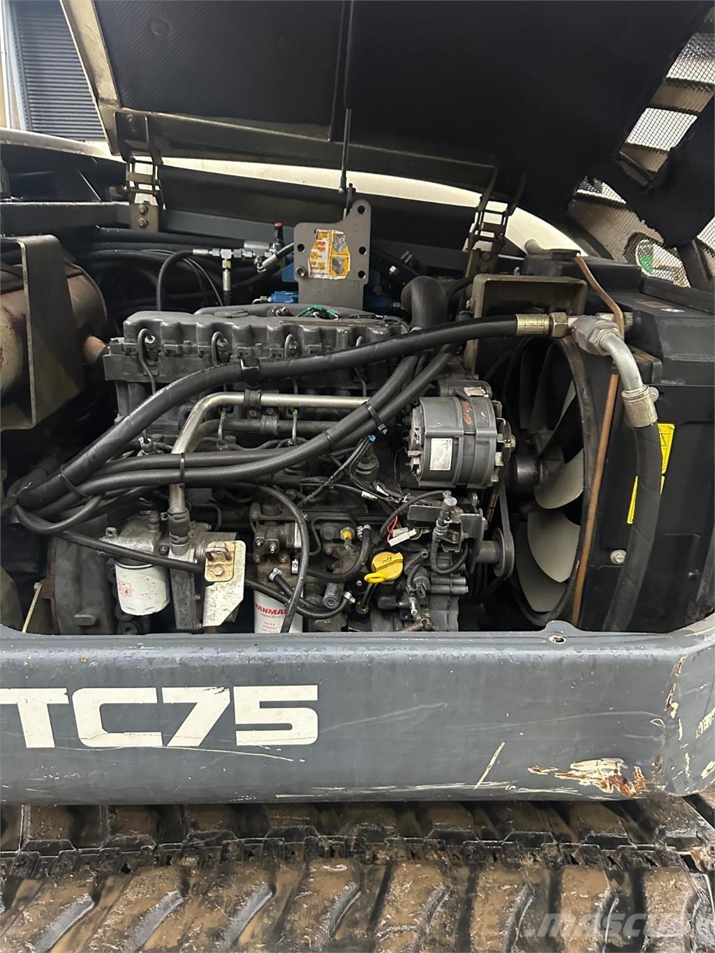 Terex TC75 大型油圧ショベル12t以上（パワーショベル・ユンボ）