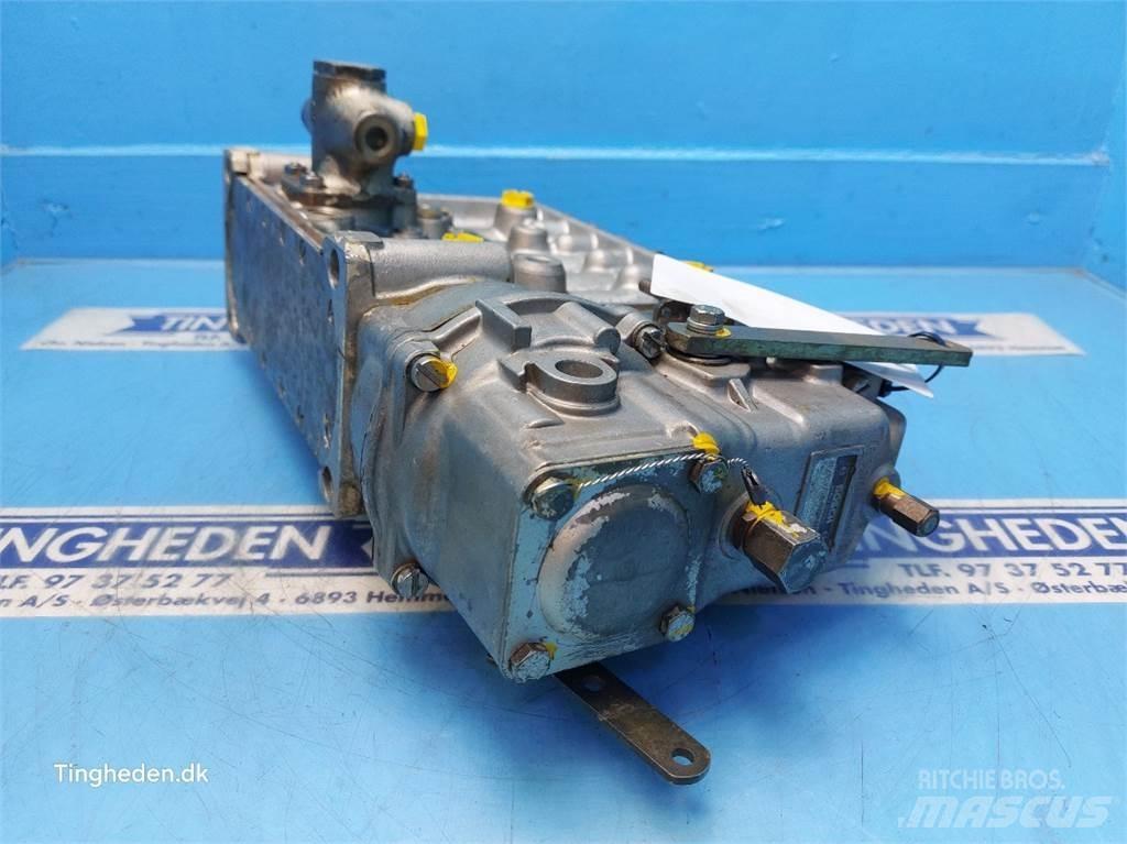 Volvo BM Bosch エンジン