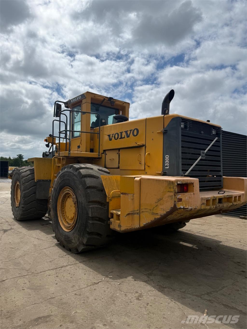 Volvo L330D ホイールローダー・タイヤショベル