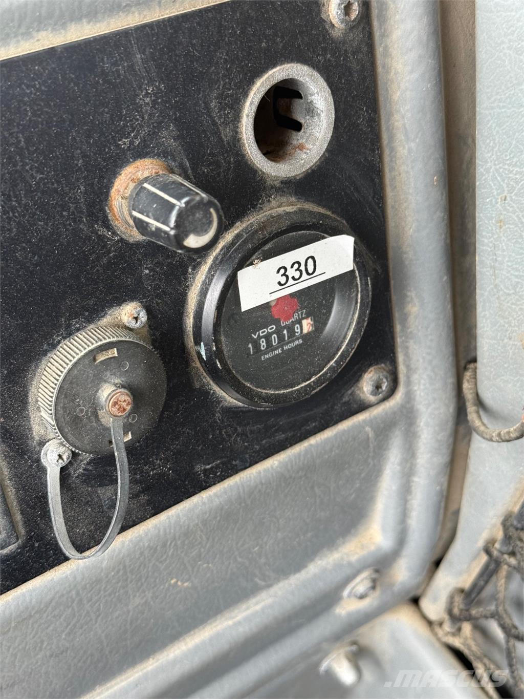 Volvo L330D ホイールローダー・タイヤショベル
