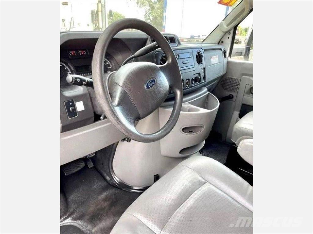 Ford E-350 ボックスボディー、ウイング、箱車