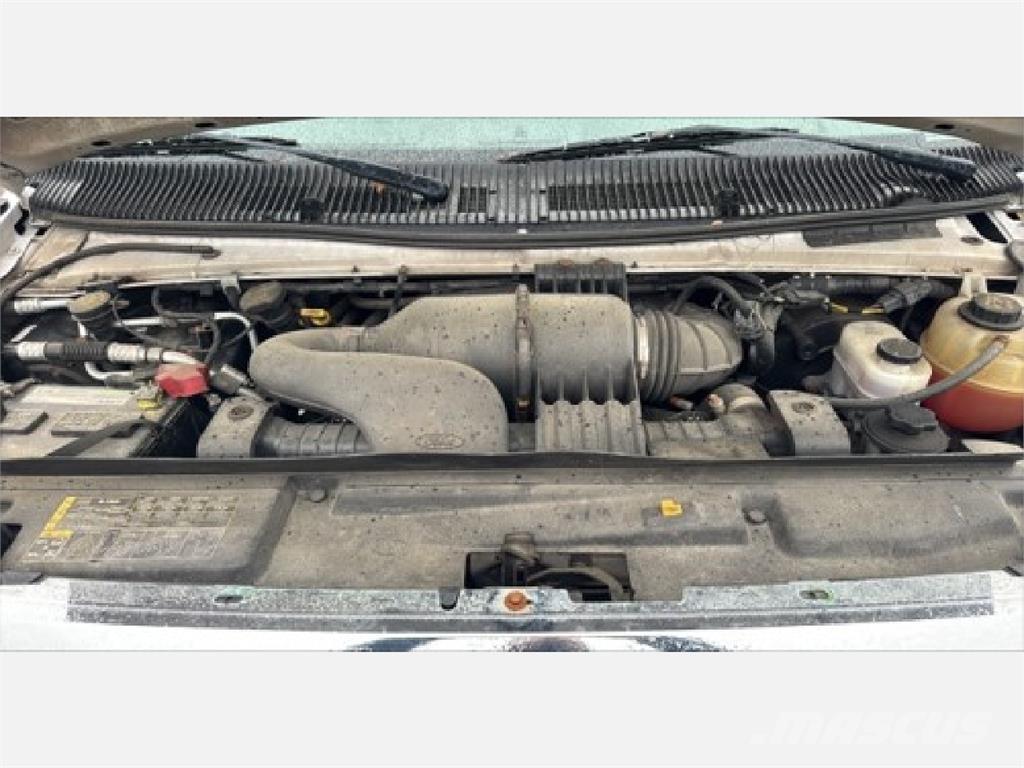 Ford E350 ボックスボディー、ウイング、箱車