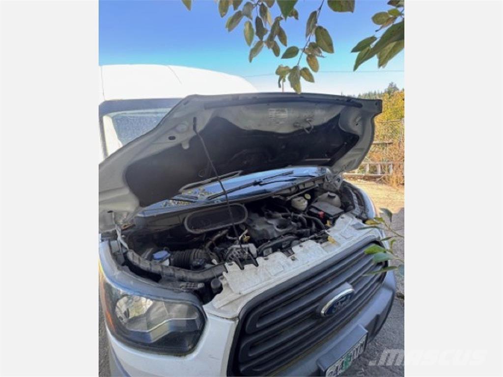 Ford TRANSIT パネルバン