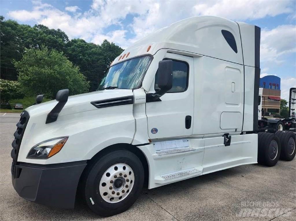 Freightliner 126 中古トラクターヘッド | トレーラーヘッド