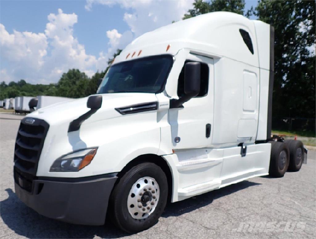 Freightliner 126 中古トラクターヘッド | トレーラーヘッド