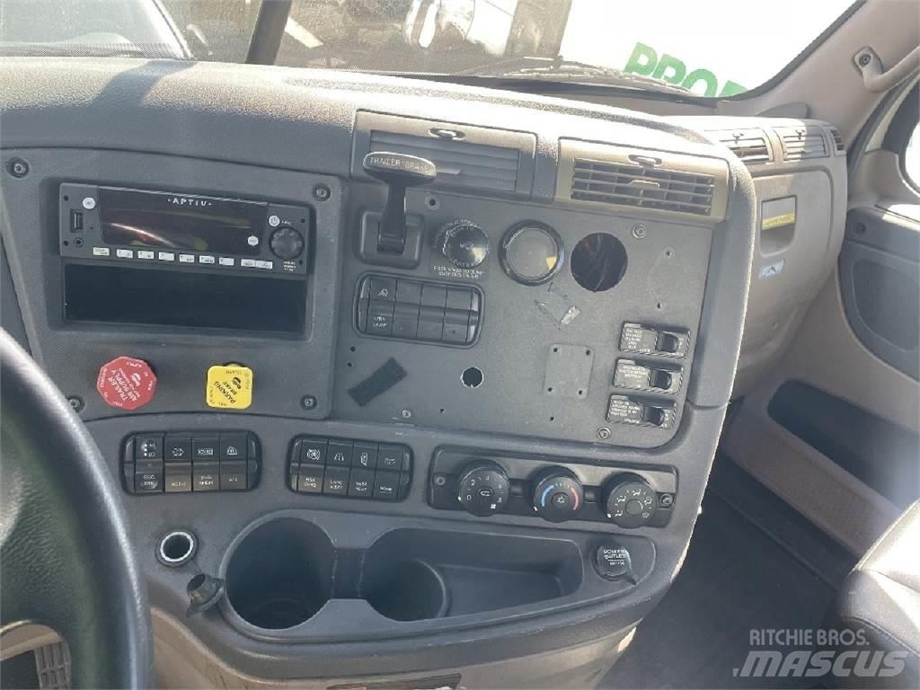 Freightliner CA113 中古トラクターヘッド | トレーラーヘッド