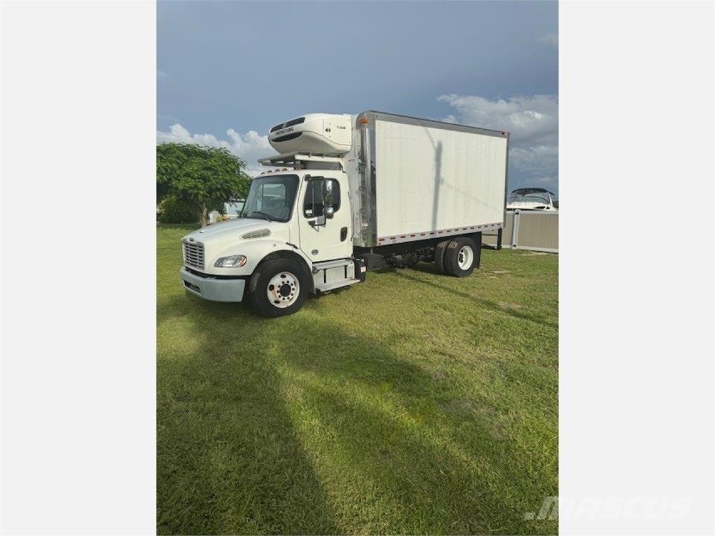 Freightliner M-2 冷凍冷蔵車