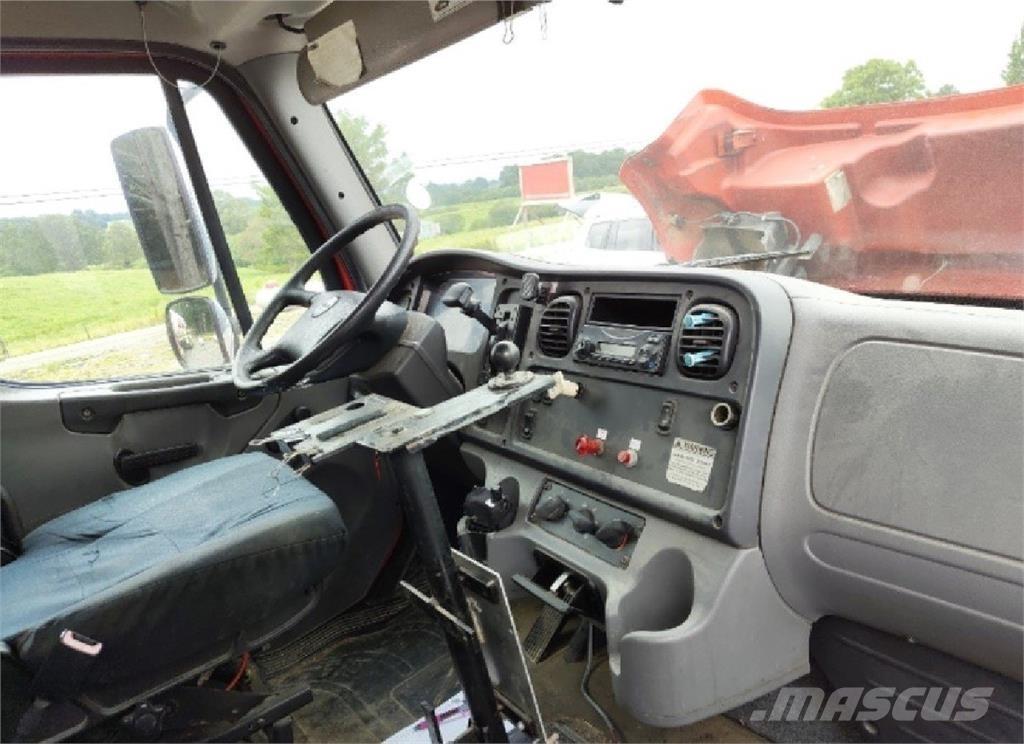 Freightliner M2 その他トラック