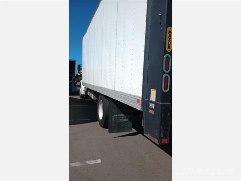 Freightliner M2 ボックスボディー、ウイング、箱車