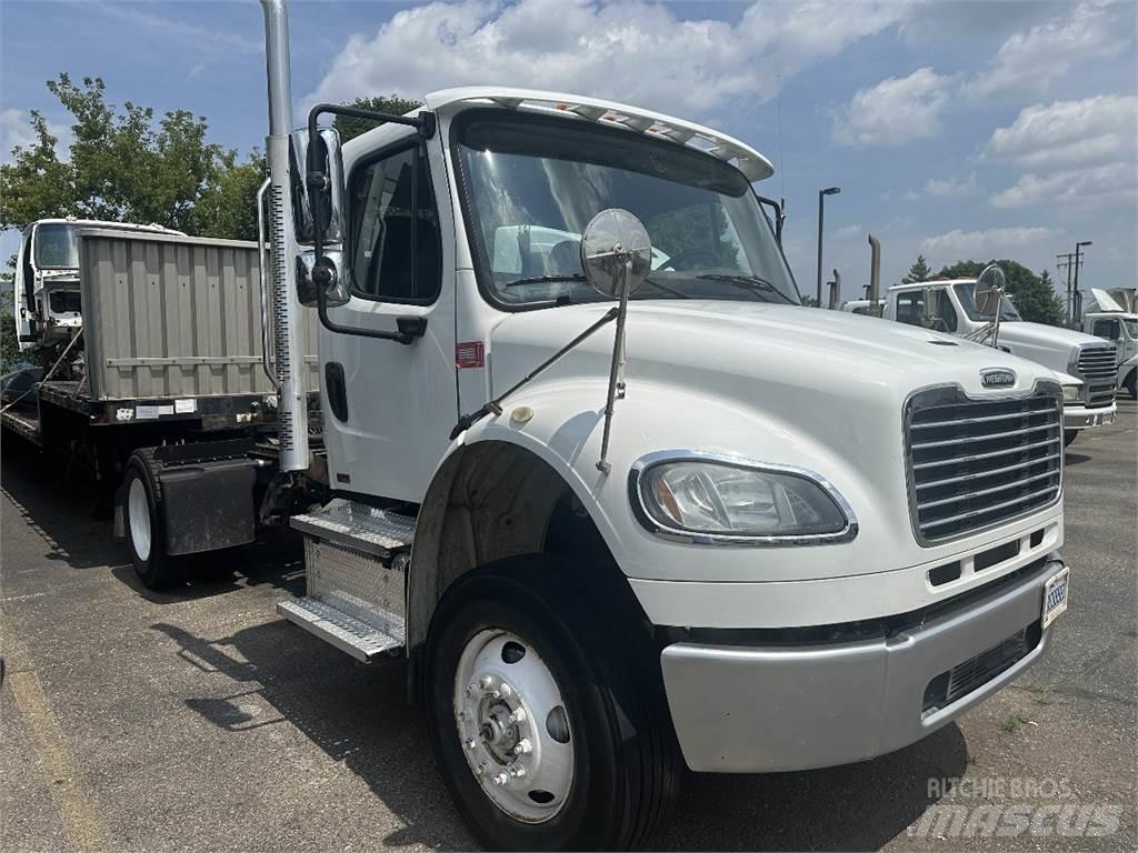 Freightliner M2 106 中古トラクターヘッド | トレーラーヘッド