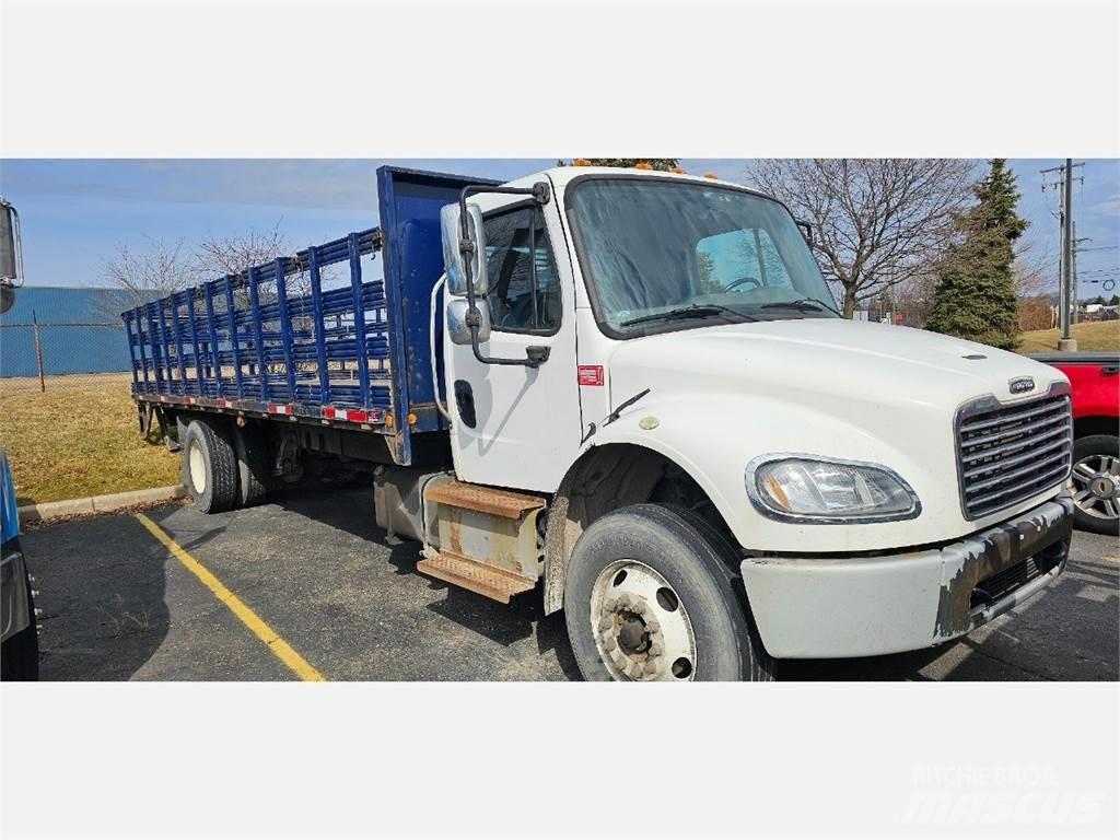 Freightliner M2 106 平ボディー